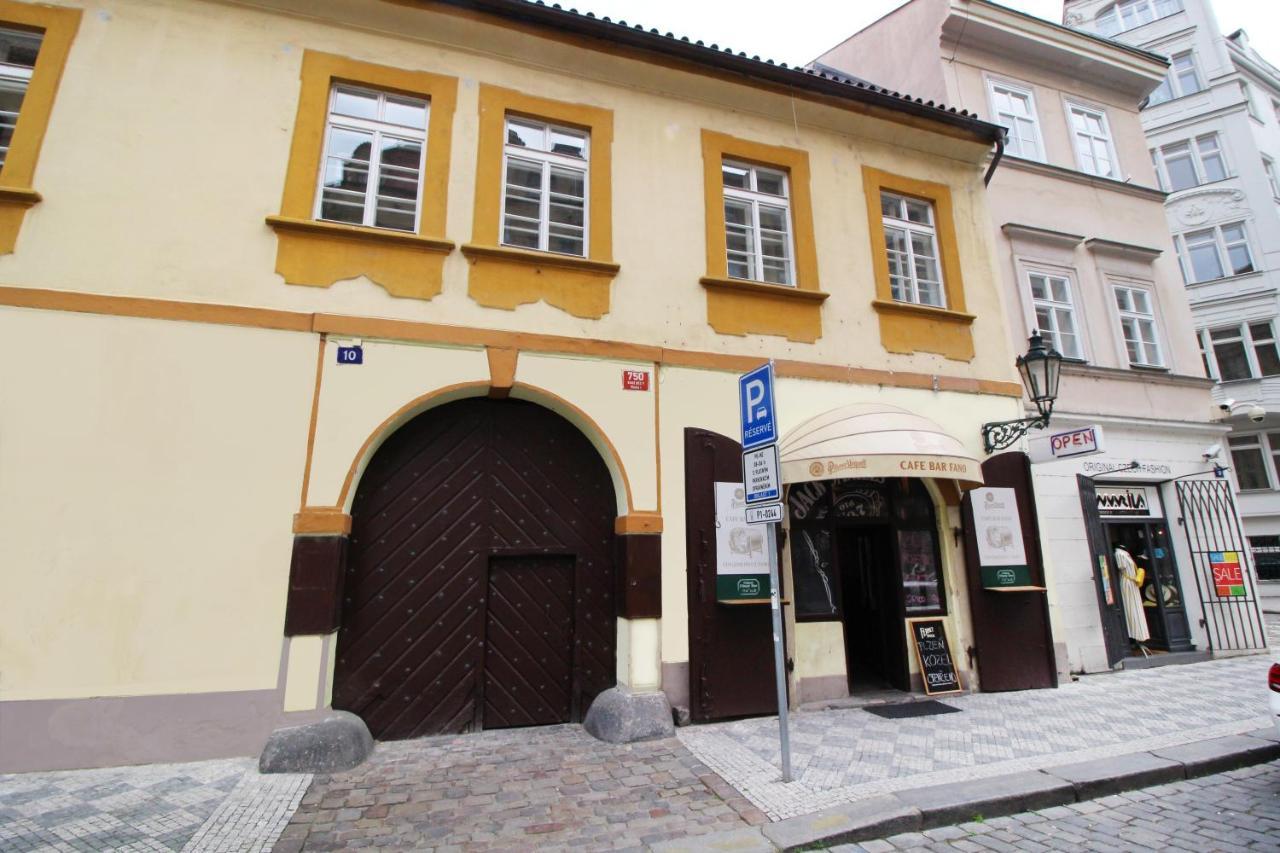 Fano Apartments Old Town Praag Buitenkant foto