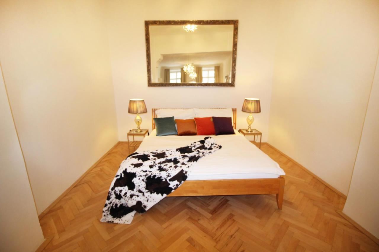 Fano Apartments Old Town Praag Buitenkant foto